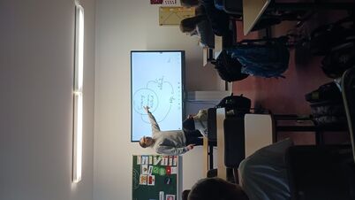 20251103_125647_1796993112623