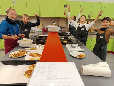 6h_11_1836643350202