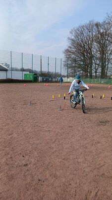 Achtung_Auto_2026_14_1803555953084