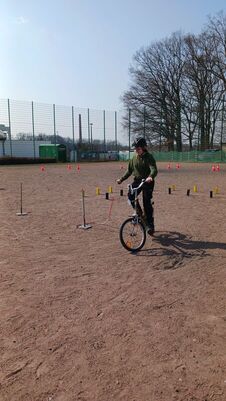 Achtung_Auto_2026_32_1809003556358