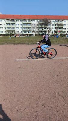 Achtung_Auto_2026_35_1861891056995