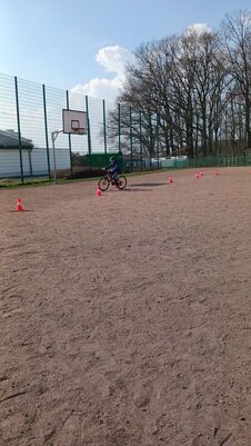 Achtung_Auto_2026_37_1796501913580