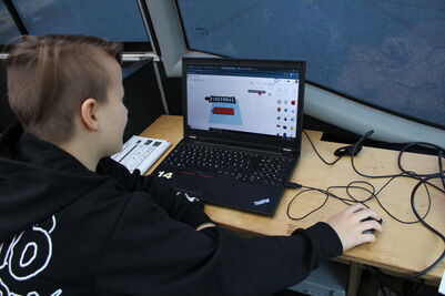 FAB_Mobil_10_1807593670677