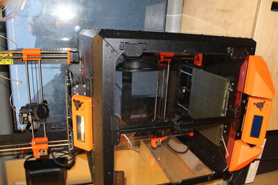 FAB_Mobil_16_1809858586085