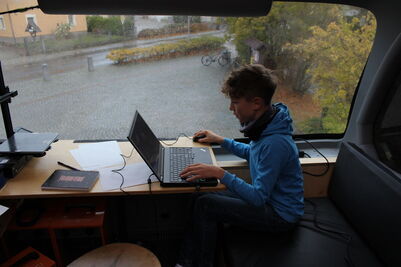 FAB_Mobil_7_1812567792312