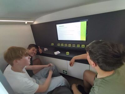 Gluecksbus_10_1796333296325