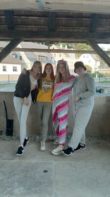 Klassenfahrt_8_10_1867842098889