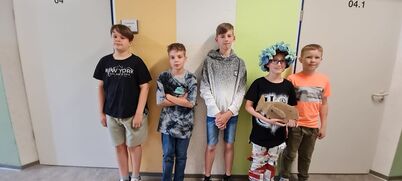 Kunst_6g_2021_22_12_1841424341499