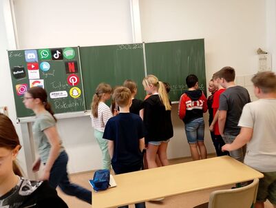 Online_Helden_5b_2023_24_27_1844429900891