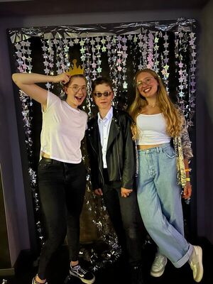 Schulparty_2023_24_13_1822001810907