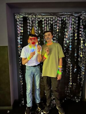 Schulparty_2023_24_5_1859994744309