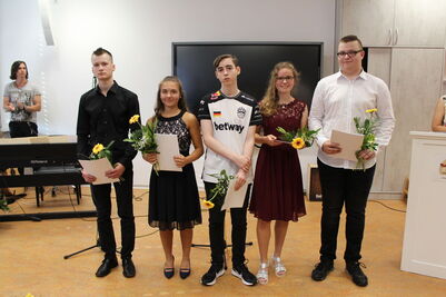 Zeugnisse_2021_18_1778971186286