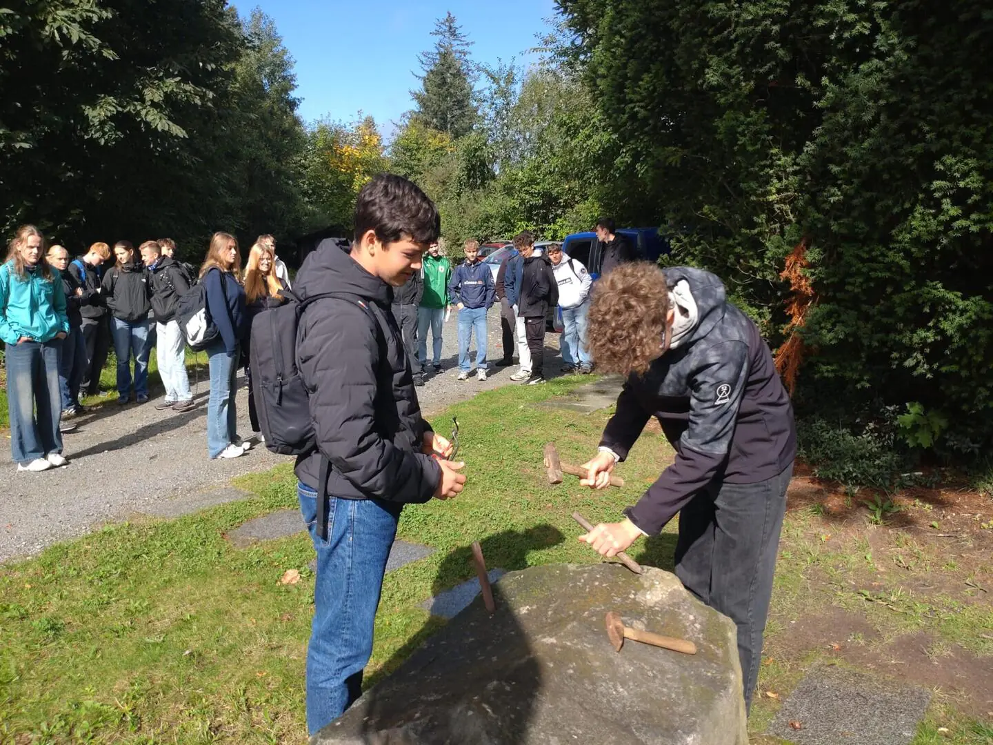 21.09.2026: Exkursion der Klasse 10 in das Granitdorf Demitz-Thumitz